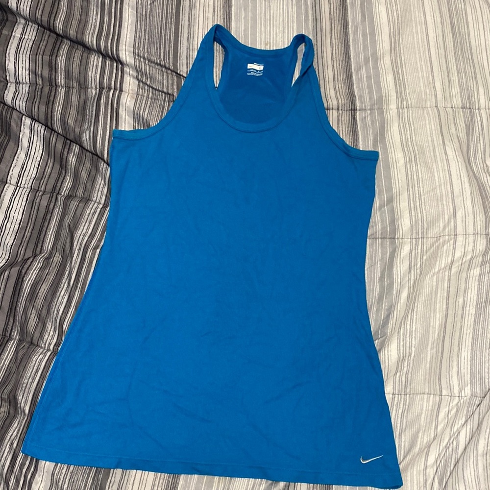 Nike fit dry size large tank top women’s size large 12-14 blue white